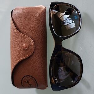 Ray-Ban 4216 Polarized Tortoise Shell Sunglasses With Case